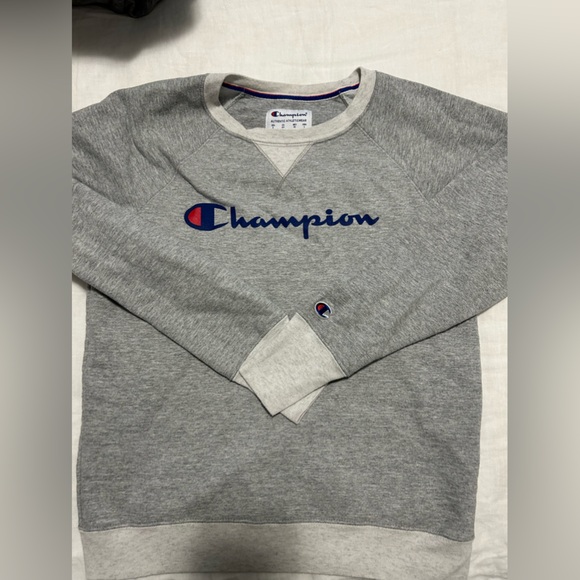 Champion sweater - Picture 1 of 1